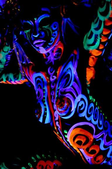 Fluorescent body design in blue and orange